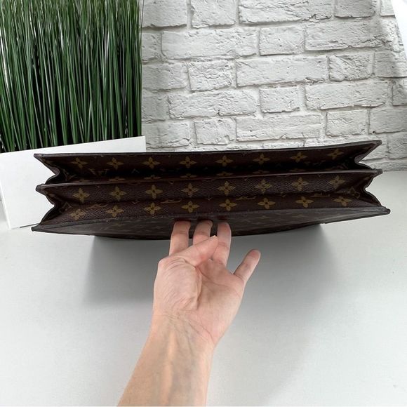 Authentic LOUIS VUITTON Monogram Briefcase   - Picture 10 of 16